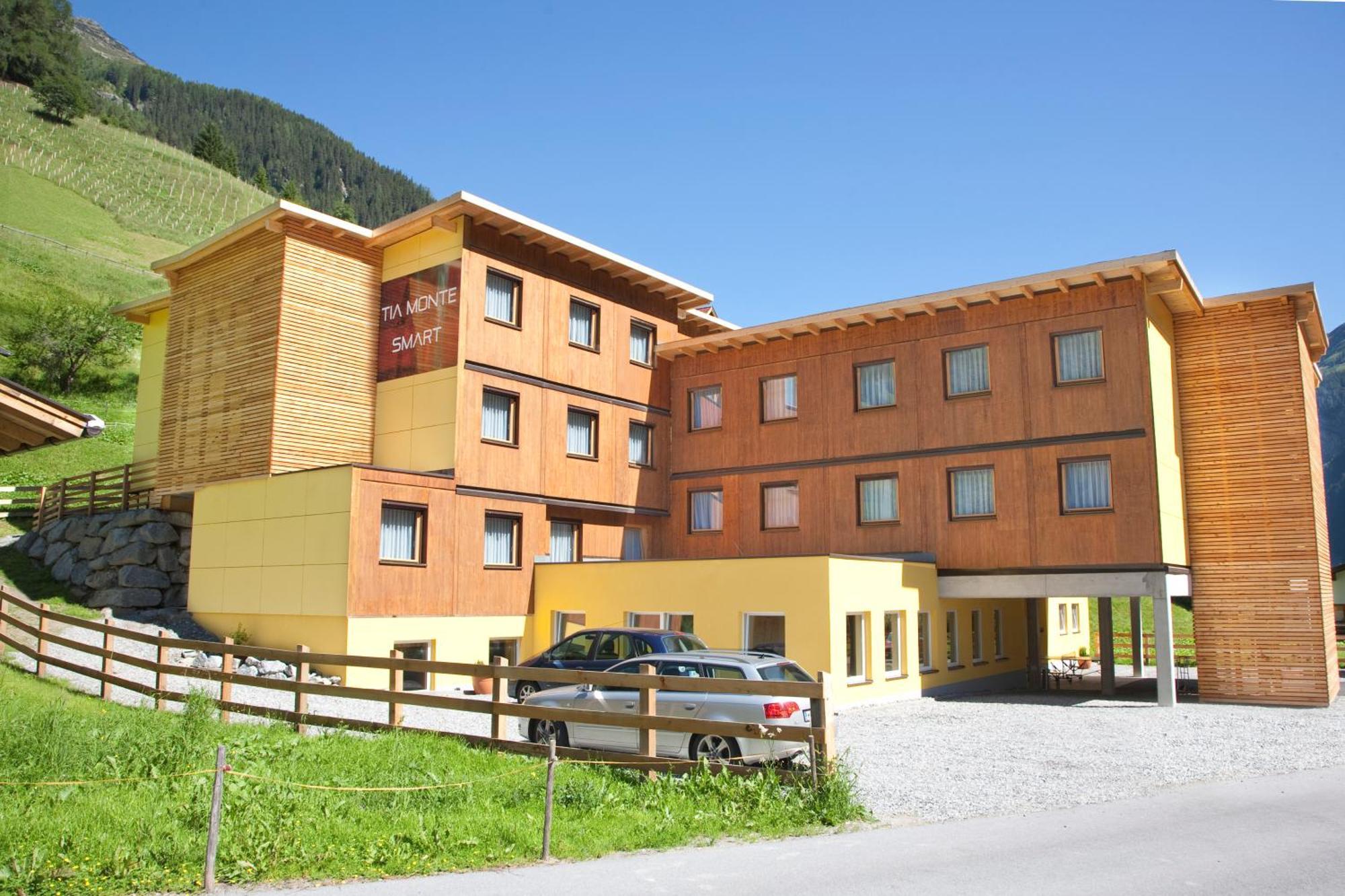 Hotel Tia Smart Natur 카우넬탈 외부 사진